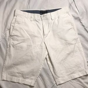 Banana Republic White Chino Shorts Size 29